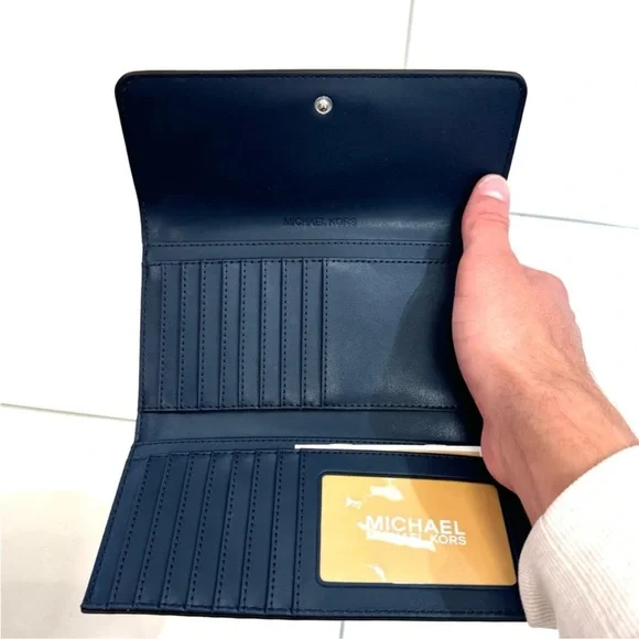 Michael Kors Jet Set Large Ombré Signature Logo Wristlet Navy Blue Multi - Picture 4 of 5